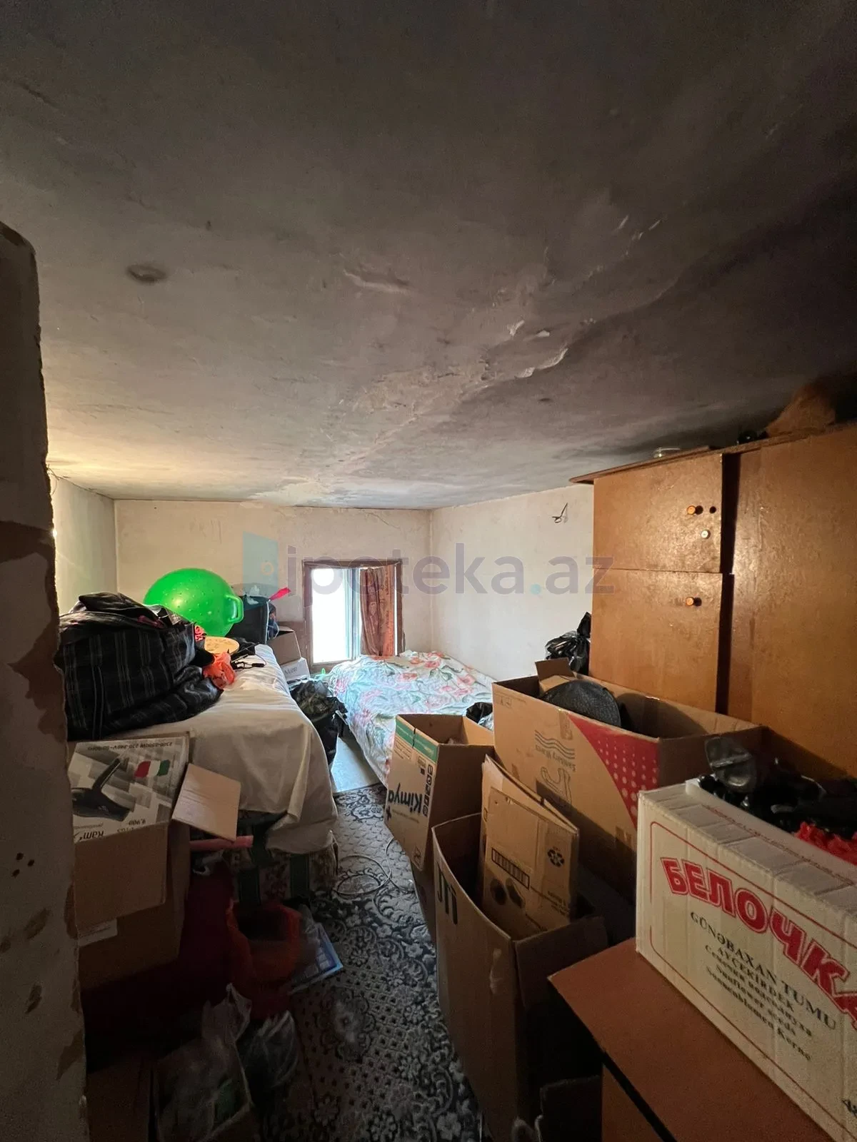 Satılır 4 otaqlı köhnə tikili 112 m²