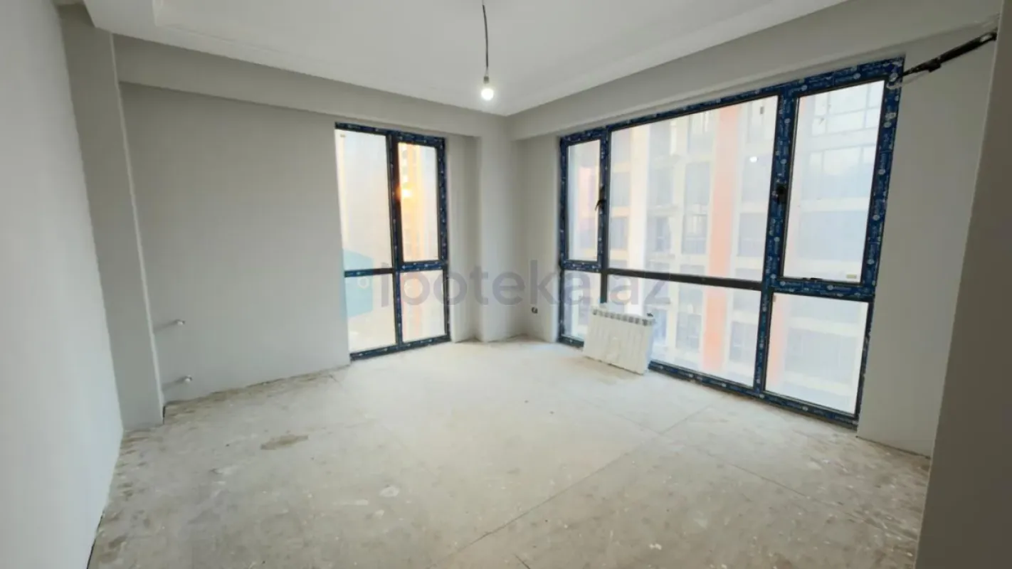 Satılır 2 otaqlı yeni tikili 63 m²