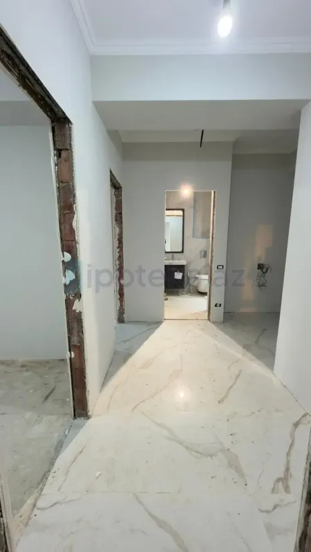 Satılır 2 otaqlı yeni tikili 63 m²