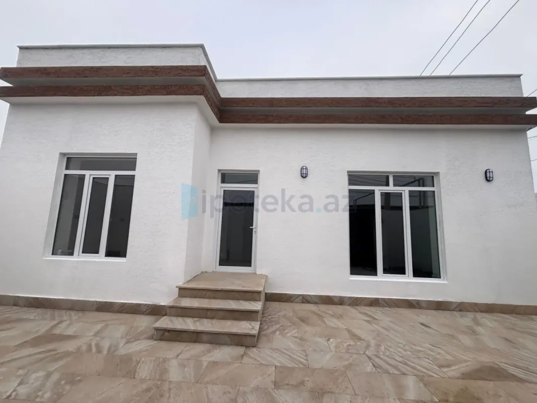 Satılır 4 otaqlı mənzil 100 m²
