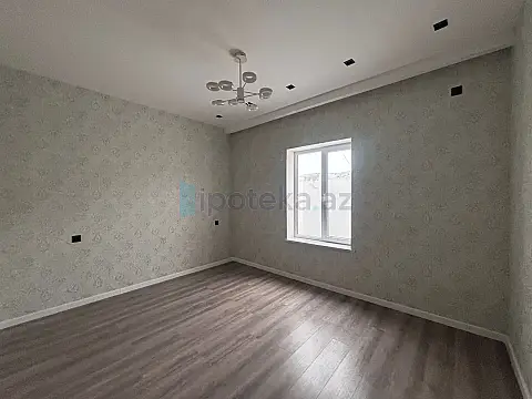 Satılır 4 otaqlı mənzil 100 m²
