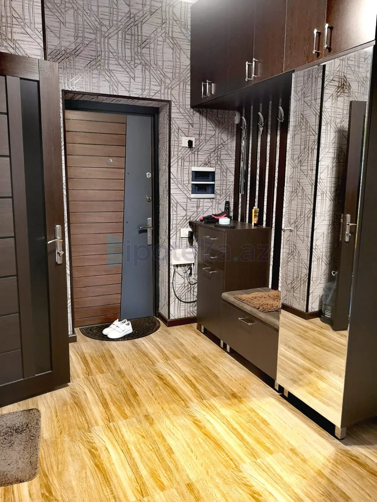 Satılır 3 otaqlı yeni tikili 88 m²