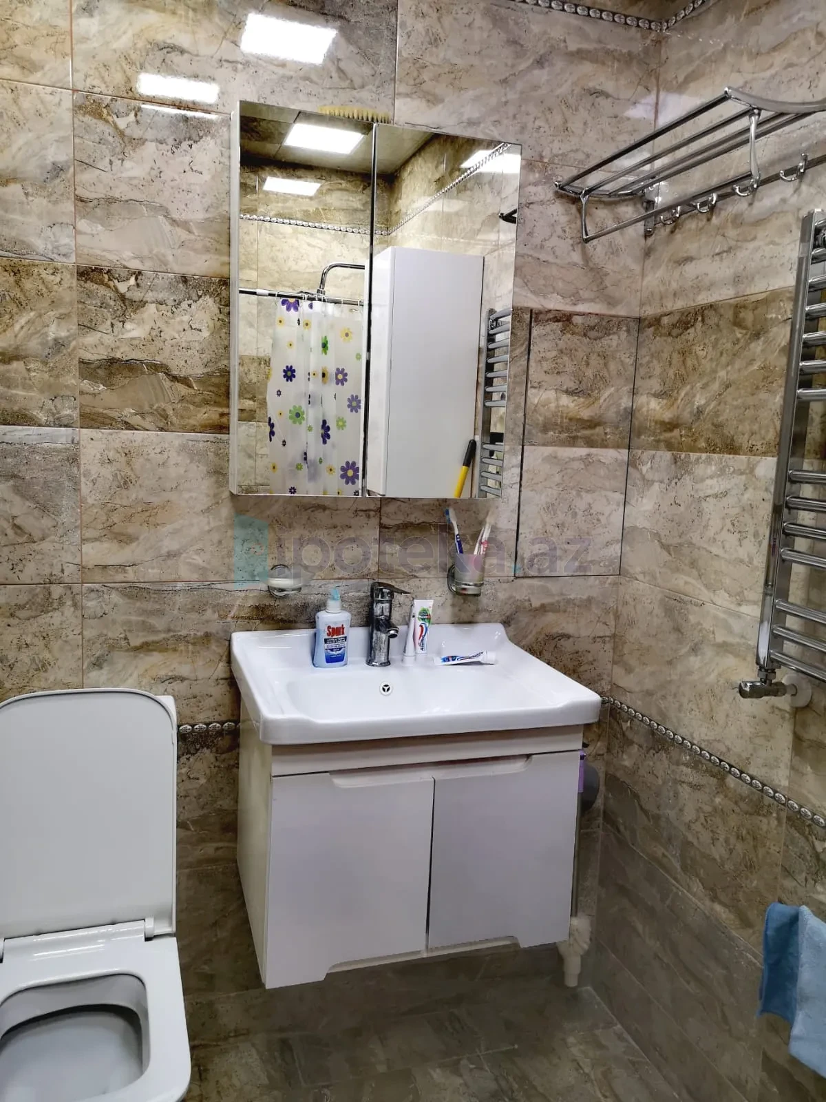 Satılır 3 otaqlı yeni tikili 88 m²