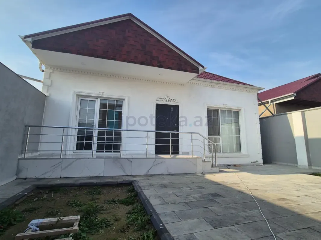 Satılır 3 otaqlı həyət evi 98 m²