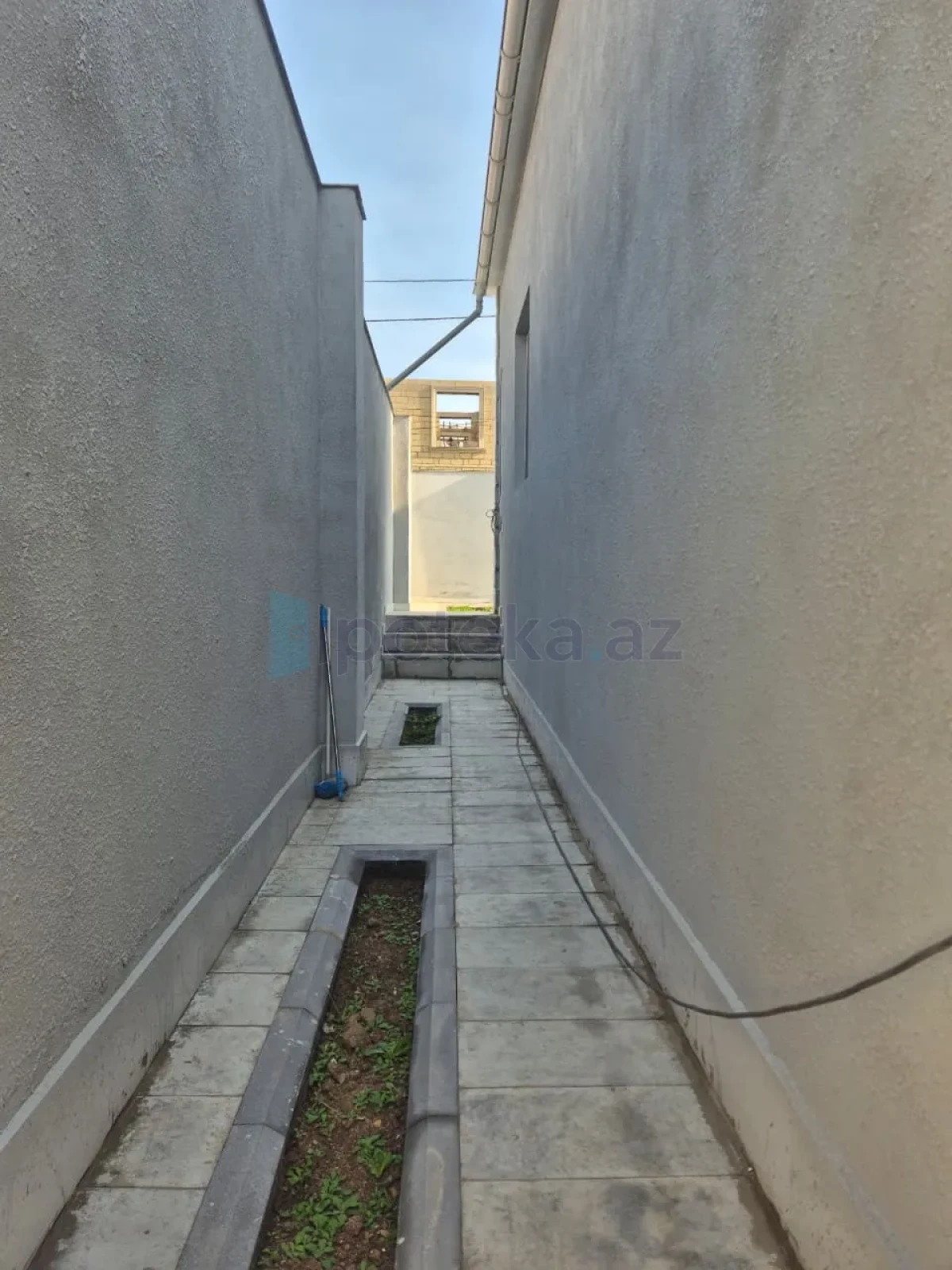 Satılır 3 otaqlı həyət evi 98 m²