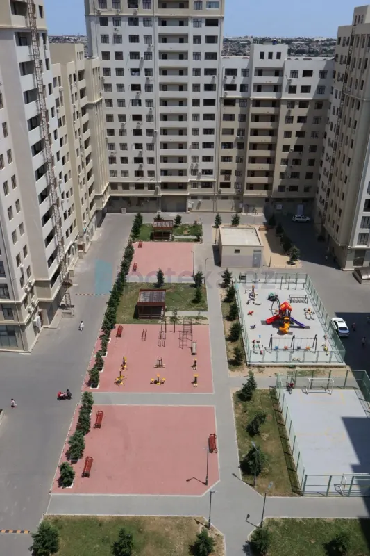 Satılır 2 otaqlı yeni tikili 80 m²