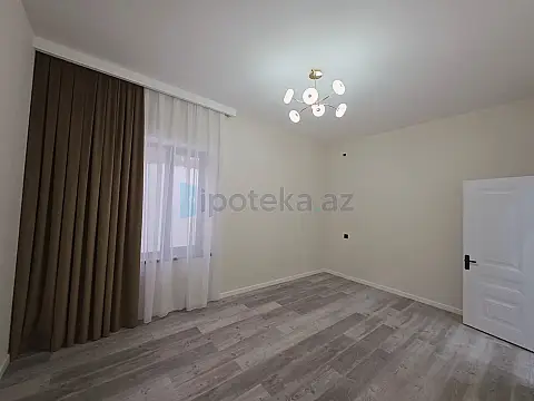 Satılır 4 otaqlı mənzil 150 m²
