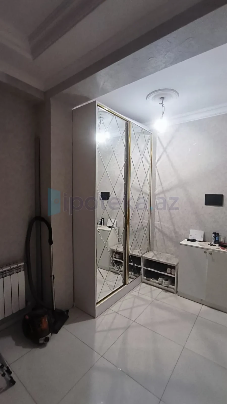 Satılır 3 otaqlı yeni tikili 105 m²
