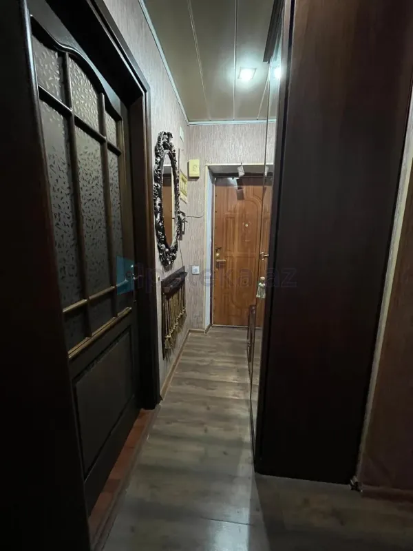 Satılır 3 otaqlı köhnə tikili 70 m²