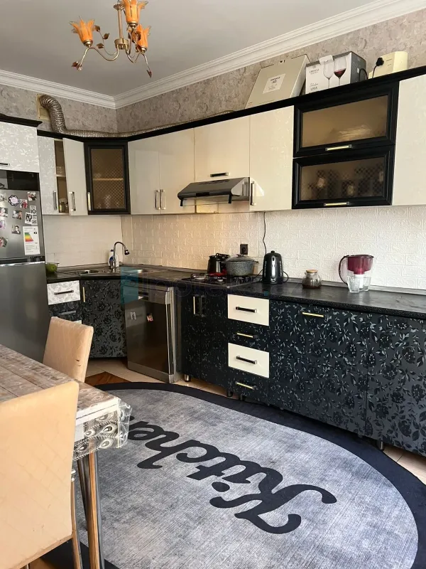 Satılır 3 otaqlı yeni tikili 72 m²