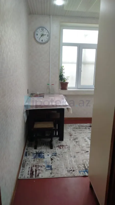 Satılır 2 otaqlı köhnə tikili 65 m²