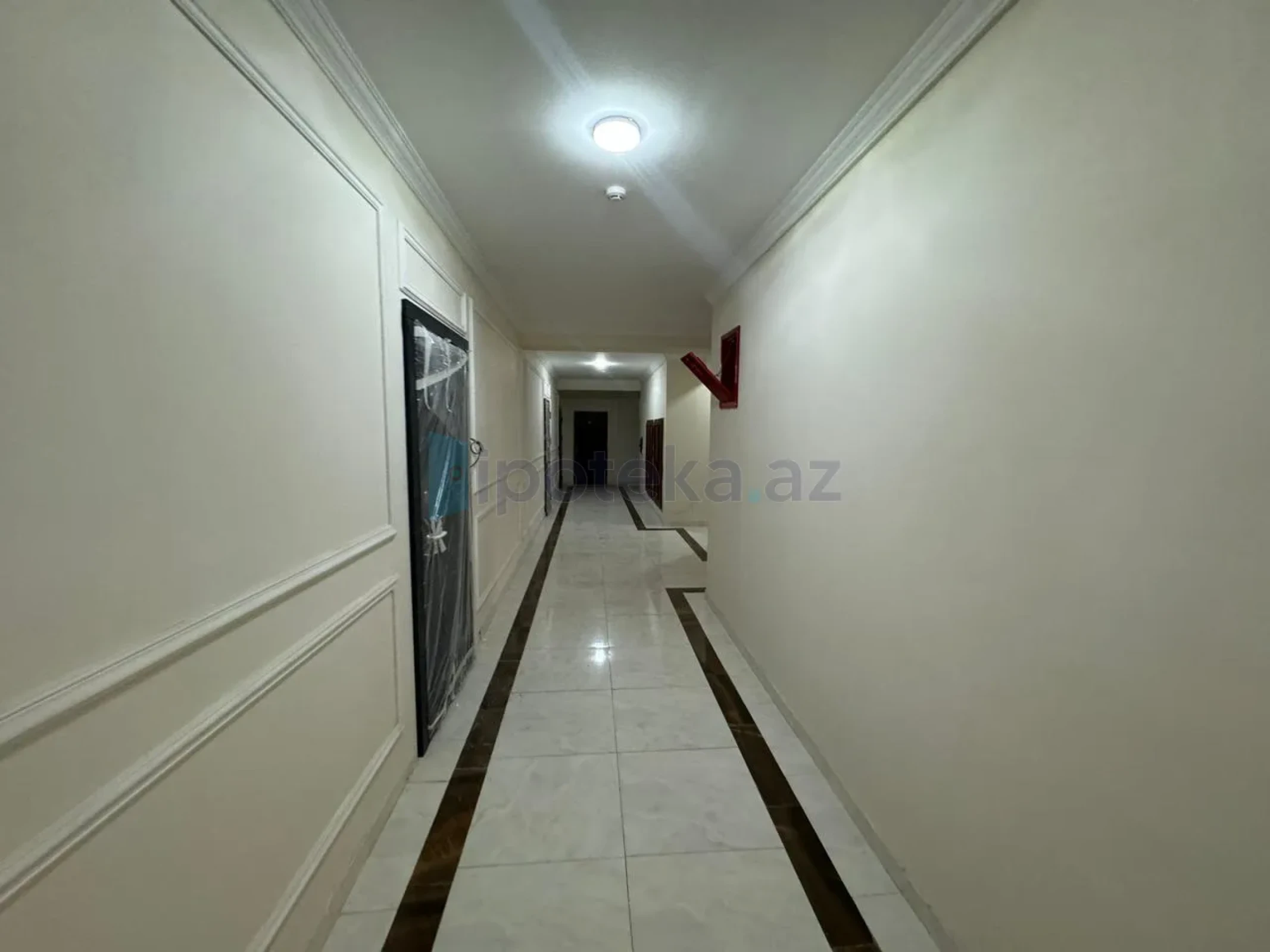 Satılır 2 otaqlı yeni tikili 99 m²