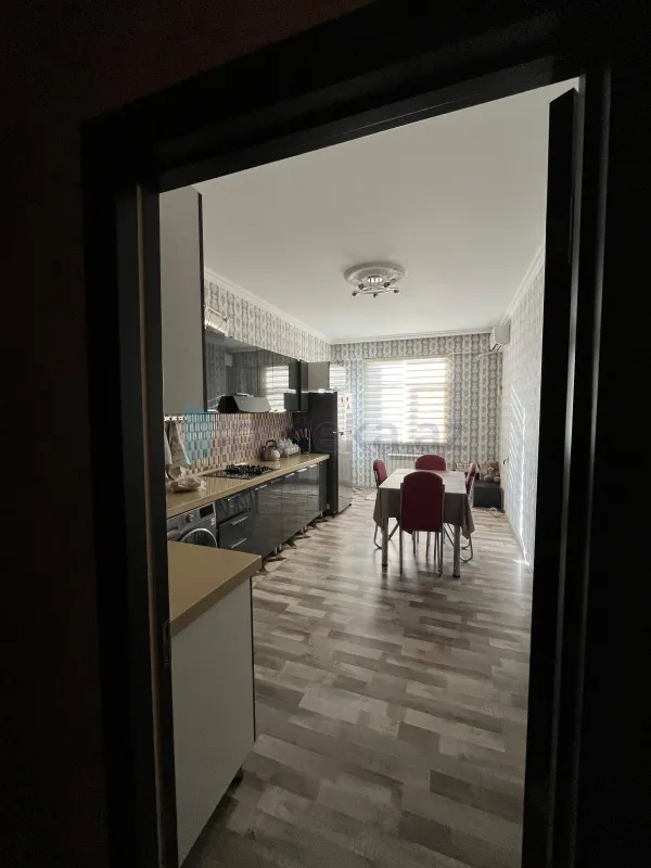 Satılır 3 otaqlı yeni tikili 96 m²