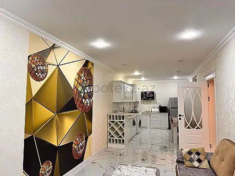 Satılır 4 otaqlı həyət evi 160 m²