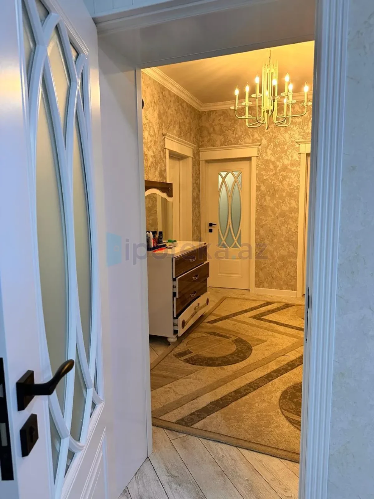 Satılır 4 otaqlı həyət evi 160 m²