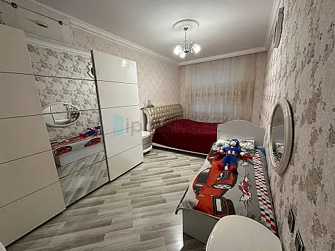 Satılır 3 otaqlı yeni tikili 89 m²