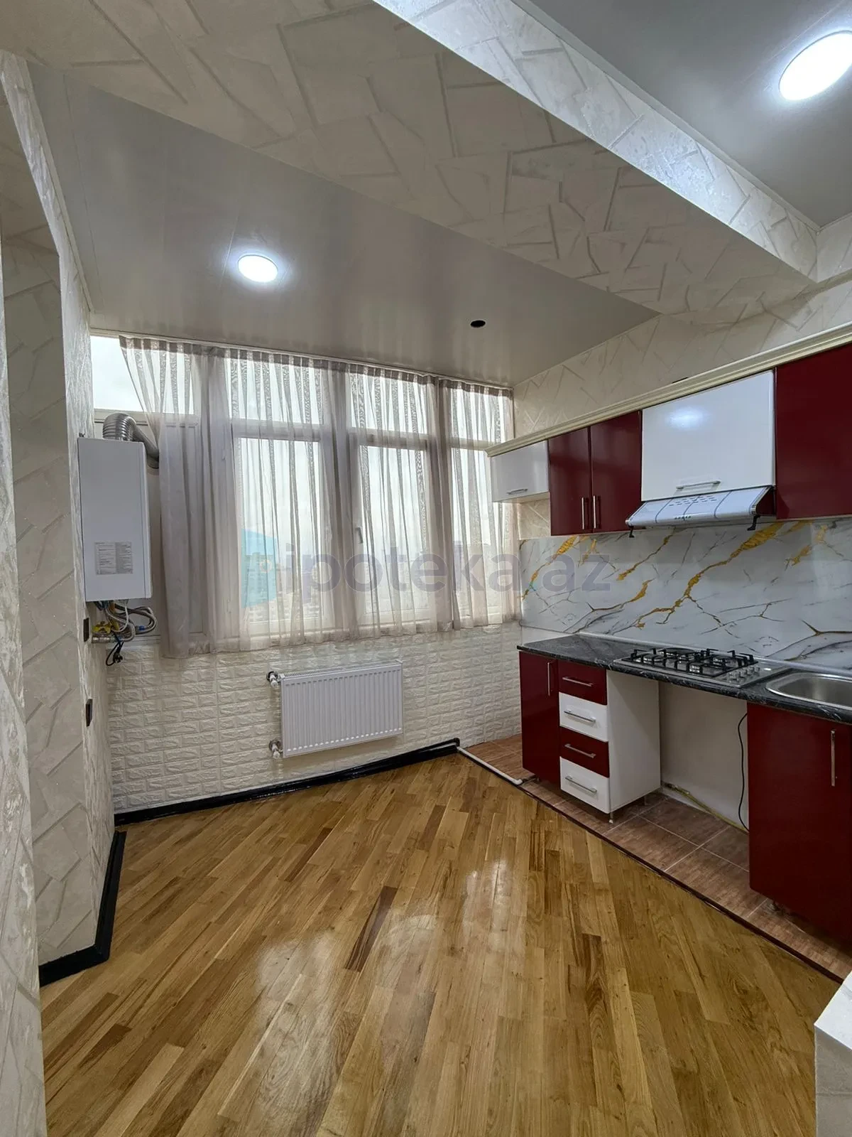 Satılır 2 otaqlı yeni tikili 75 m²