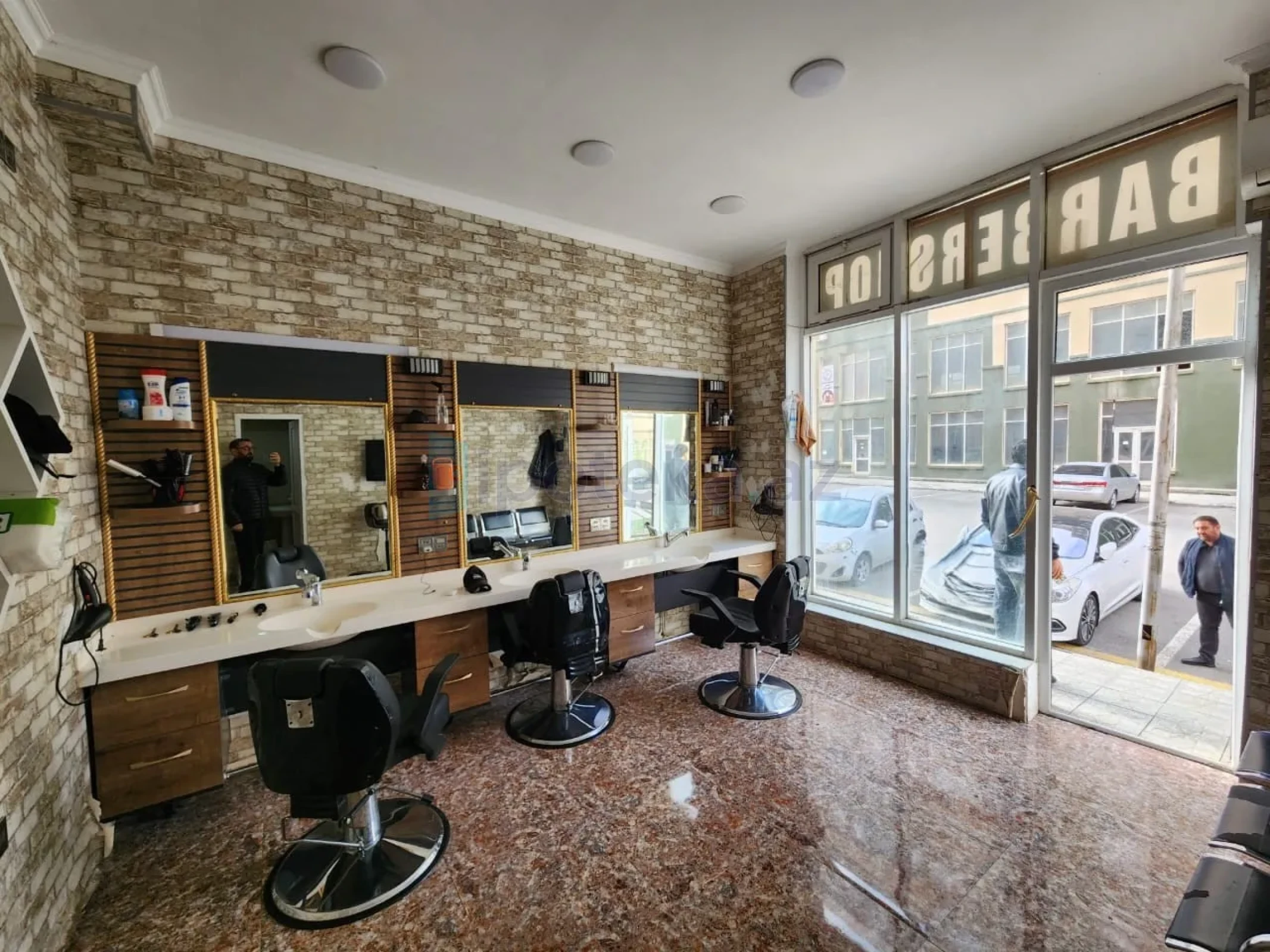 Satılır 1 otaqlı obyekt 20 m²