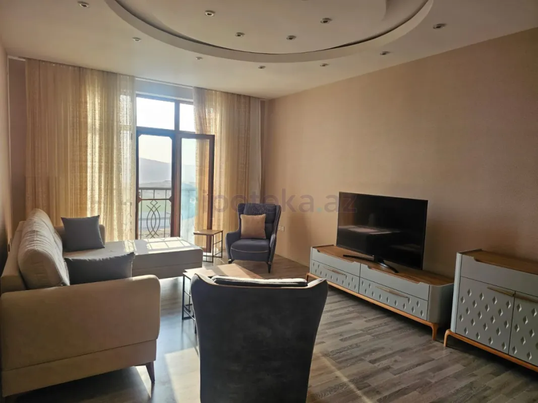 Satılır 3 otaqlı yeni tikili 105 m²