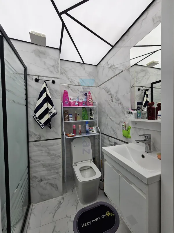 Satılır 2 otaqlı yeni tikili 55 m²