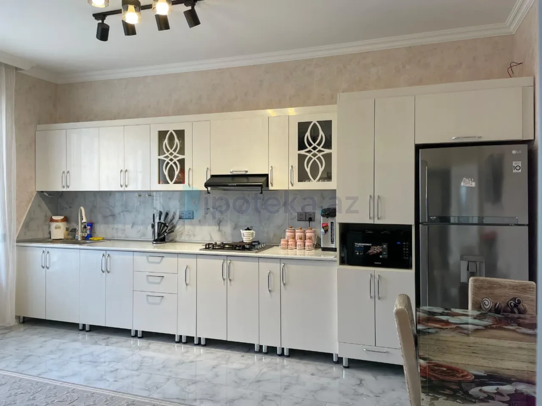 Satılır 3 otaqlı həyət evi 121 m²