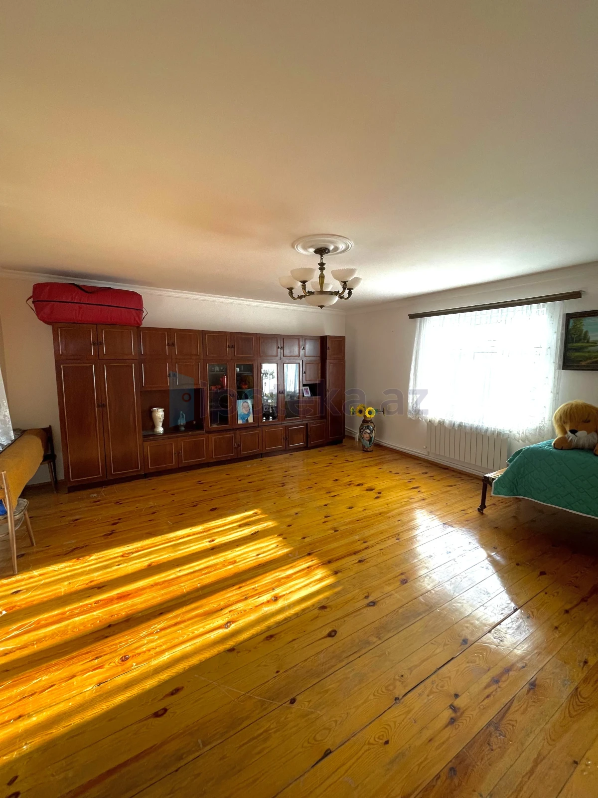 Satılır 6 otaqlı həyət evi 170 m²