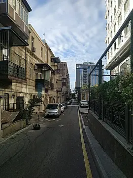 Satılır 3 otaqlı köhnə tikili 70 m² — Bakı, Səbail 3 otaq 70.00 m²
