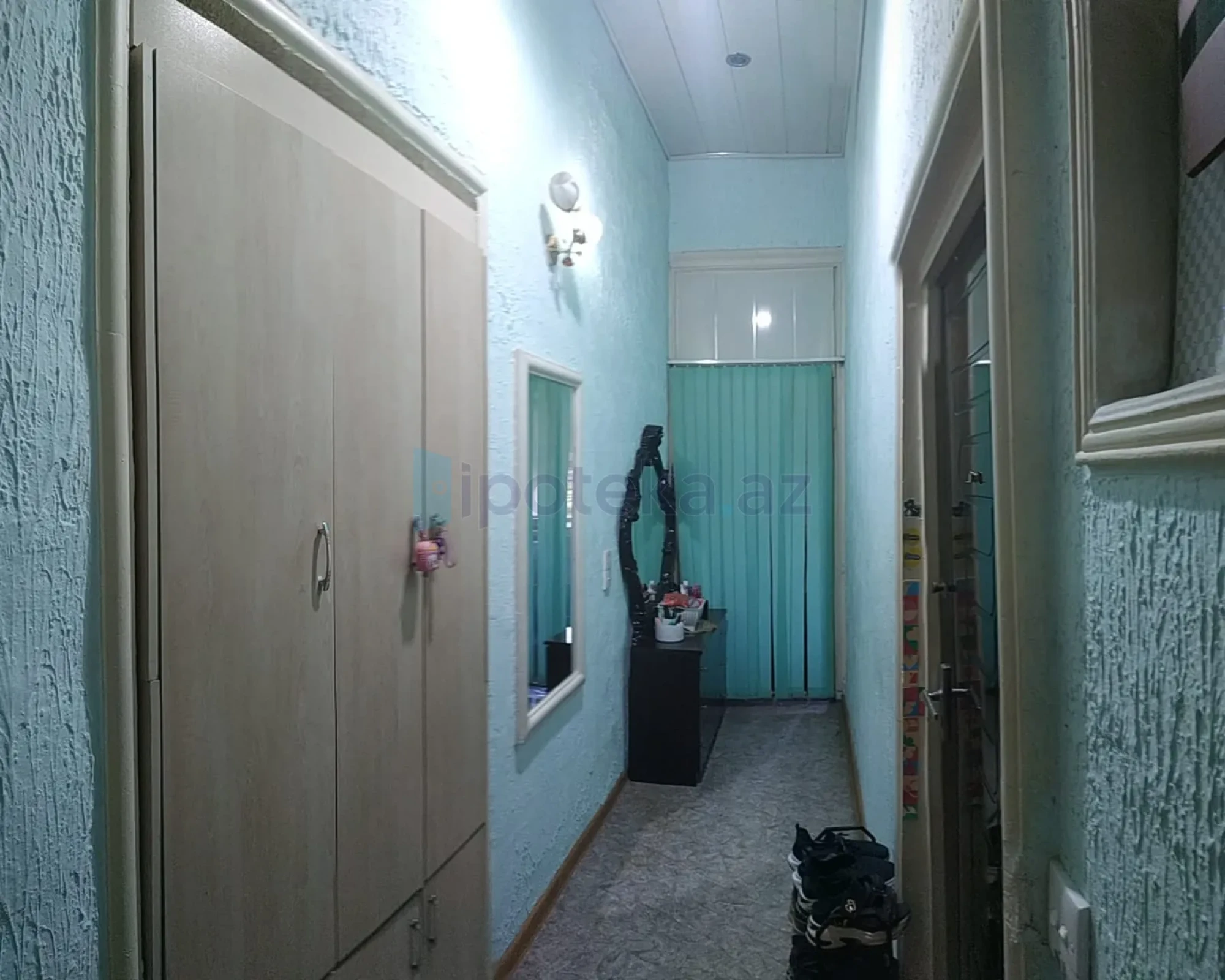 Satılır 3 otaqlı köhnə tikili 70 m²