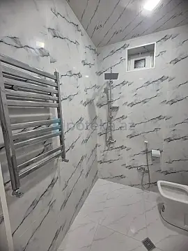 Satılır 4 otaqlı həyət evi 115 m²