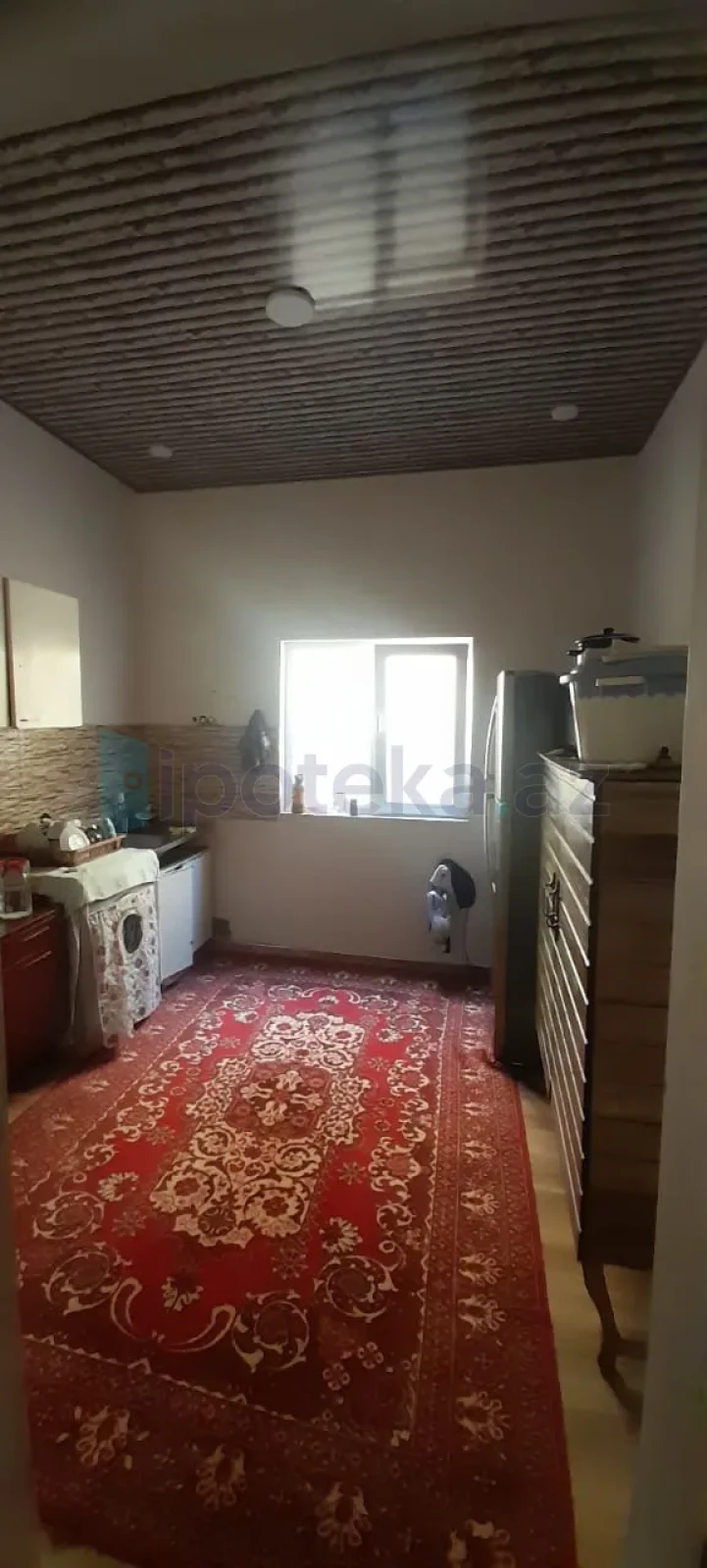 Satılır 4 otaqlı həyət evi 200 m²