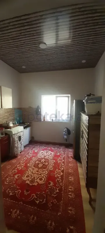 Satılır 4 otaqlı həyət evi 200 m²