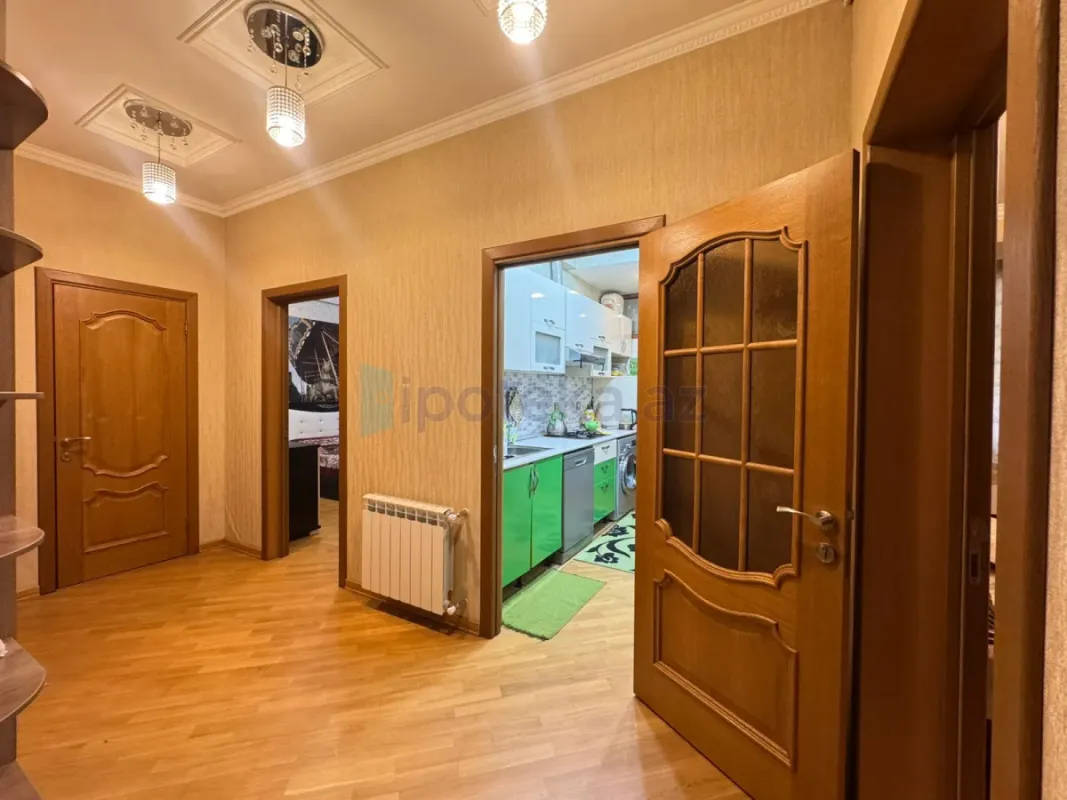 Satılır 3 otaqlı yeni tikili 105 m²