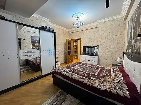 Satılır 3 otaqlı yeni tikili 105 m²