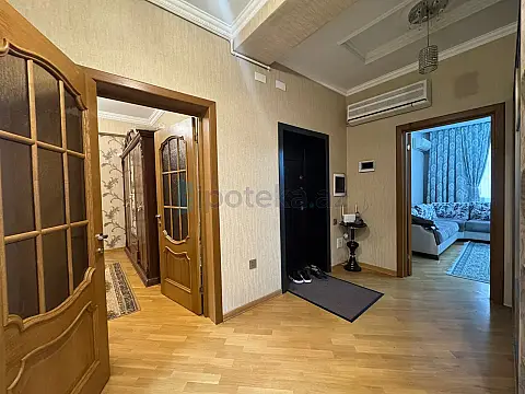 Satılır 3 otaqlı yeni tikili 105 m²