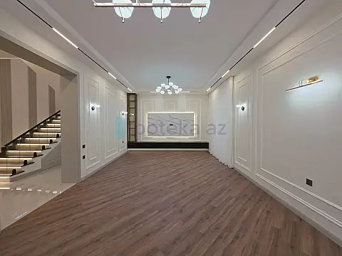 Satılır 5 otaqlı mənzil 200 m²