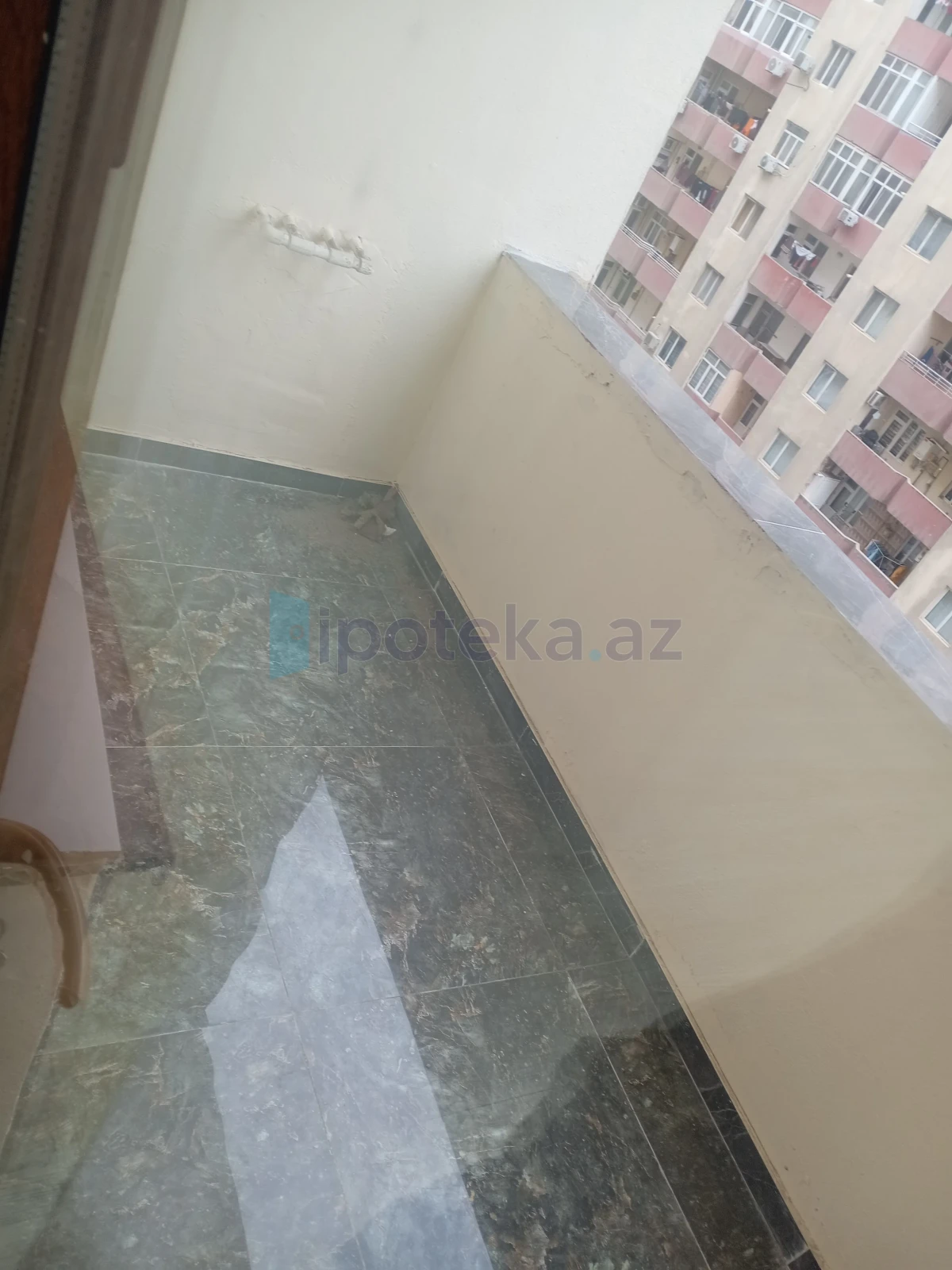 Satılır 3 otaqlı yeni tikili 95 m²