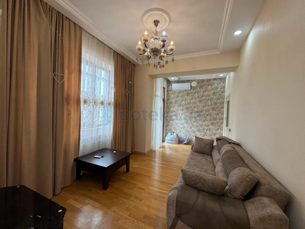 Satılır 2 otaqlı yeni tikili 55 m²