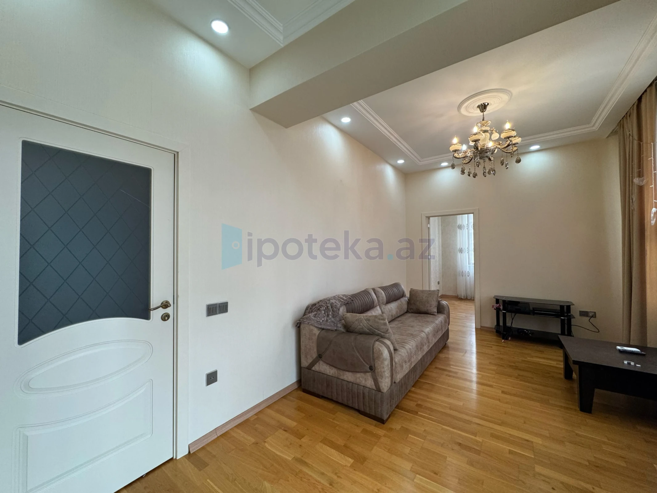 Satılır 2 otaqlı yeni tikili 55 m²