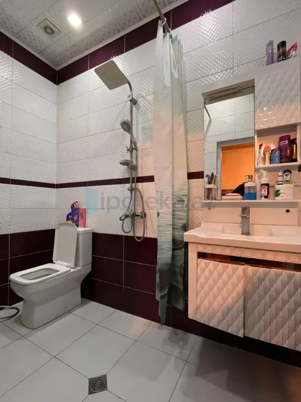 Satılır 4 otaqlı həyət evi 135 m²