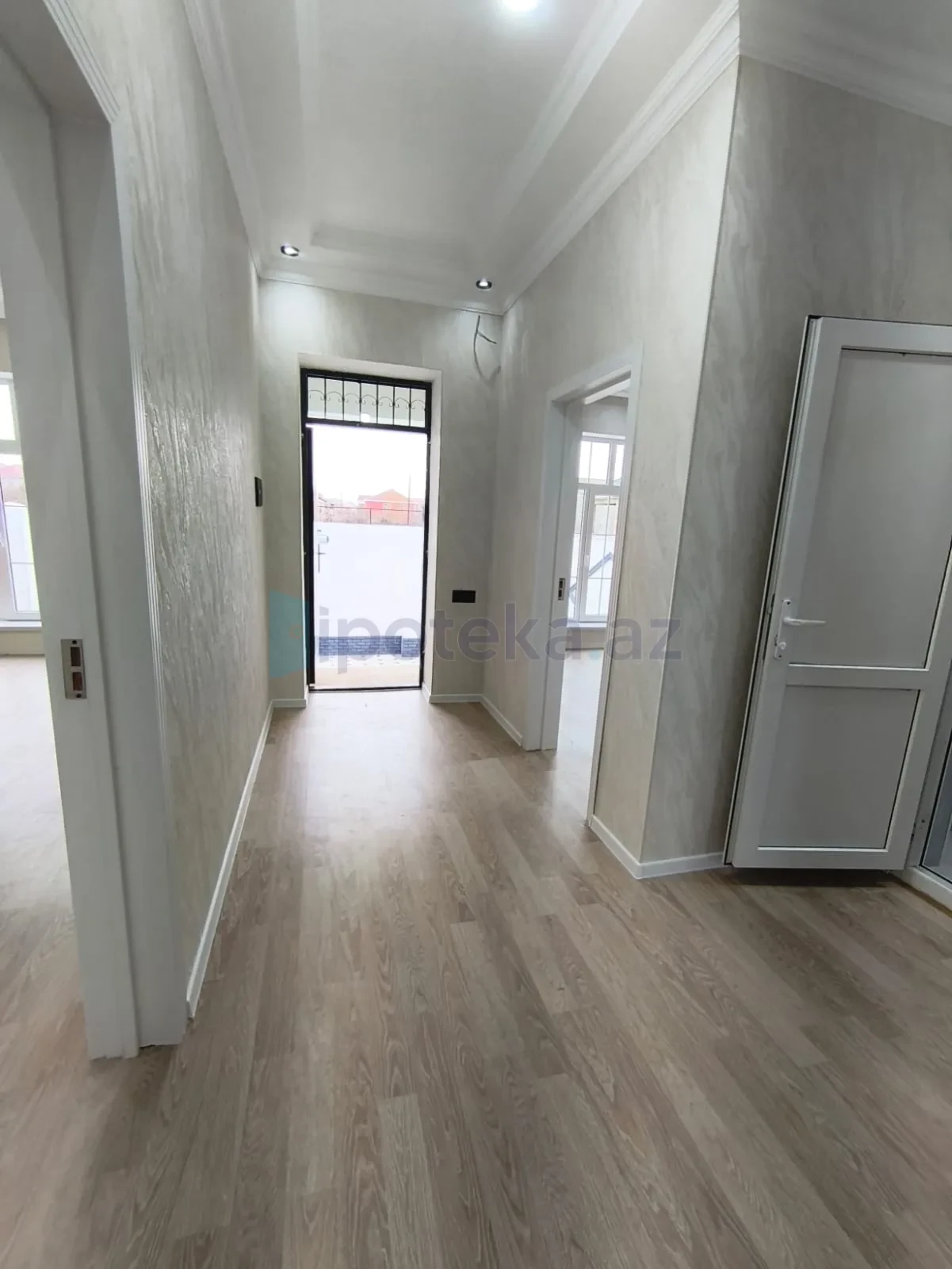 Satılır 3 otaqlı həyət evi 90 m²