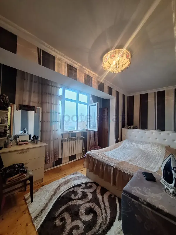 Satılır 3 otaqlı köhnə tikili 70 m²