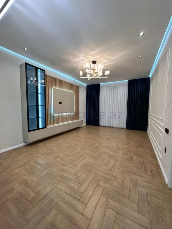 Satılır 4 otaqlı həyət evi 142 m²