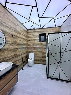 Satılır 4 otaqlı həyət evi 142 m²