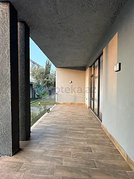 Satılır 4 otaqlı həyət evi 142 m²
