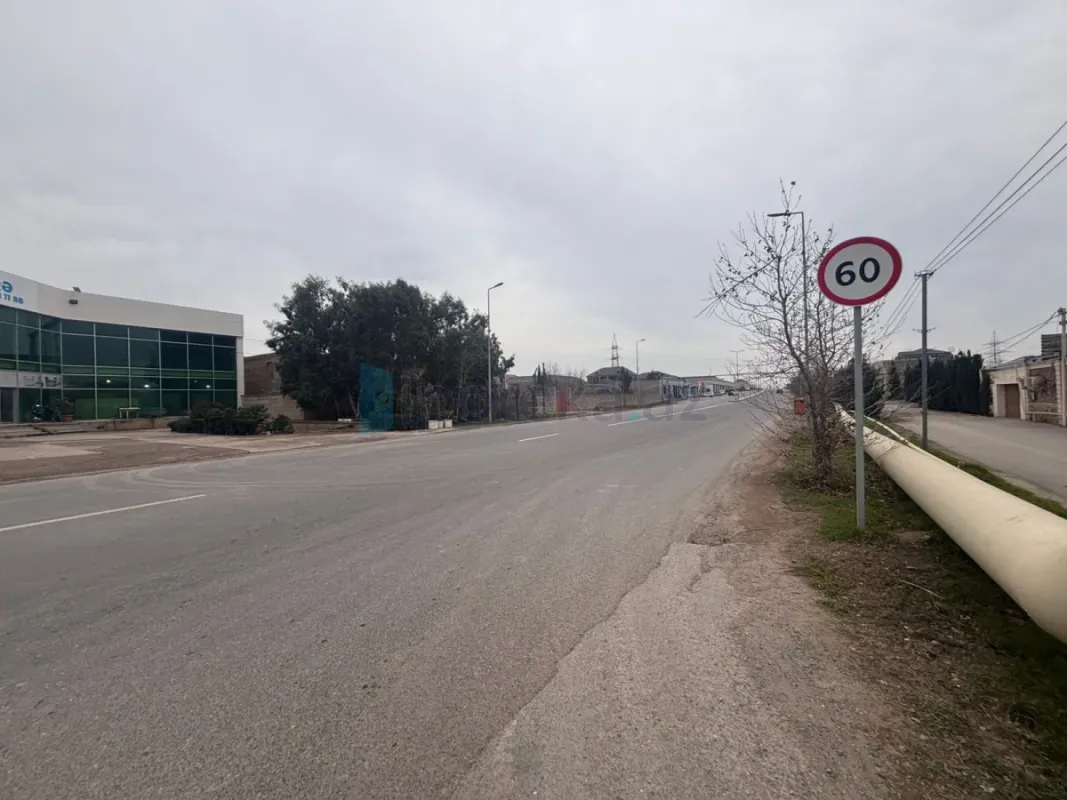 Satılır torpaq sahəsi 4 m²