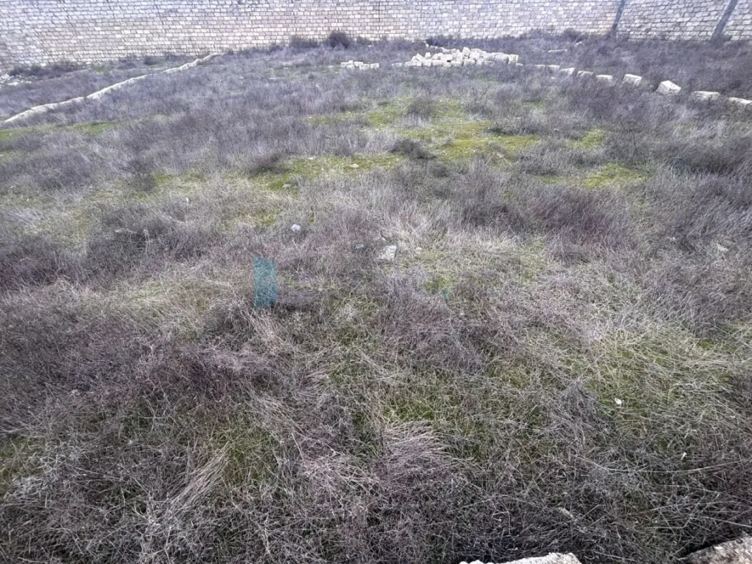 Satılır torpaq sahəsi 4 m²