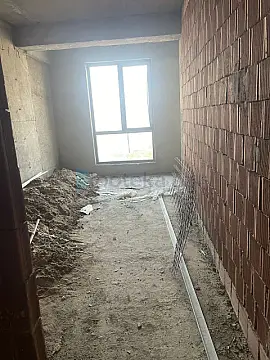 Satılır 3 otaqlı köhnə tikili 100 m²