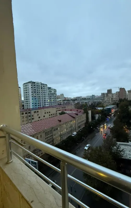 Satılır 3 otaqlı yeni tikili 120 m²