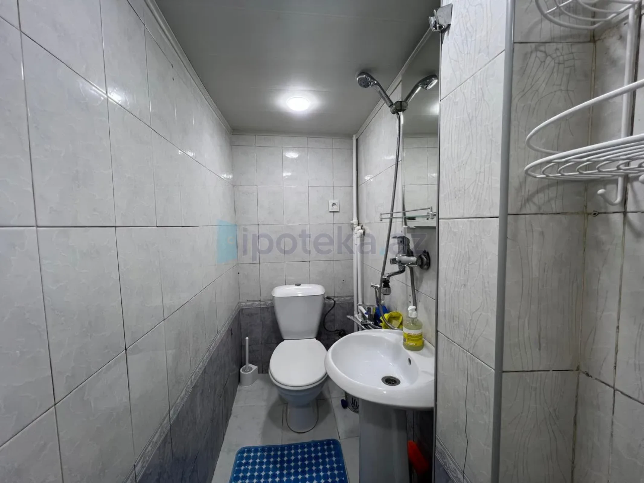 Satılır 2 otaqlı köhnə tikili 40 m²