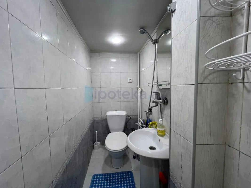 Satılır 2 otaqlı köhnə tikili 40 m²